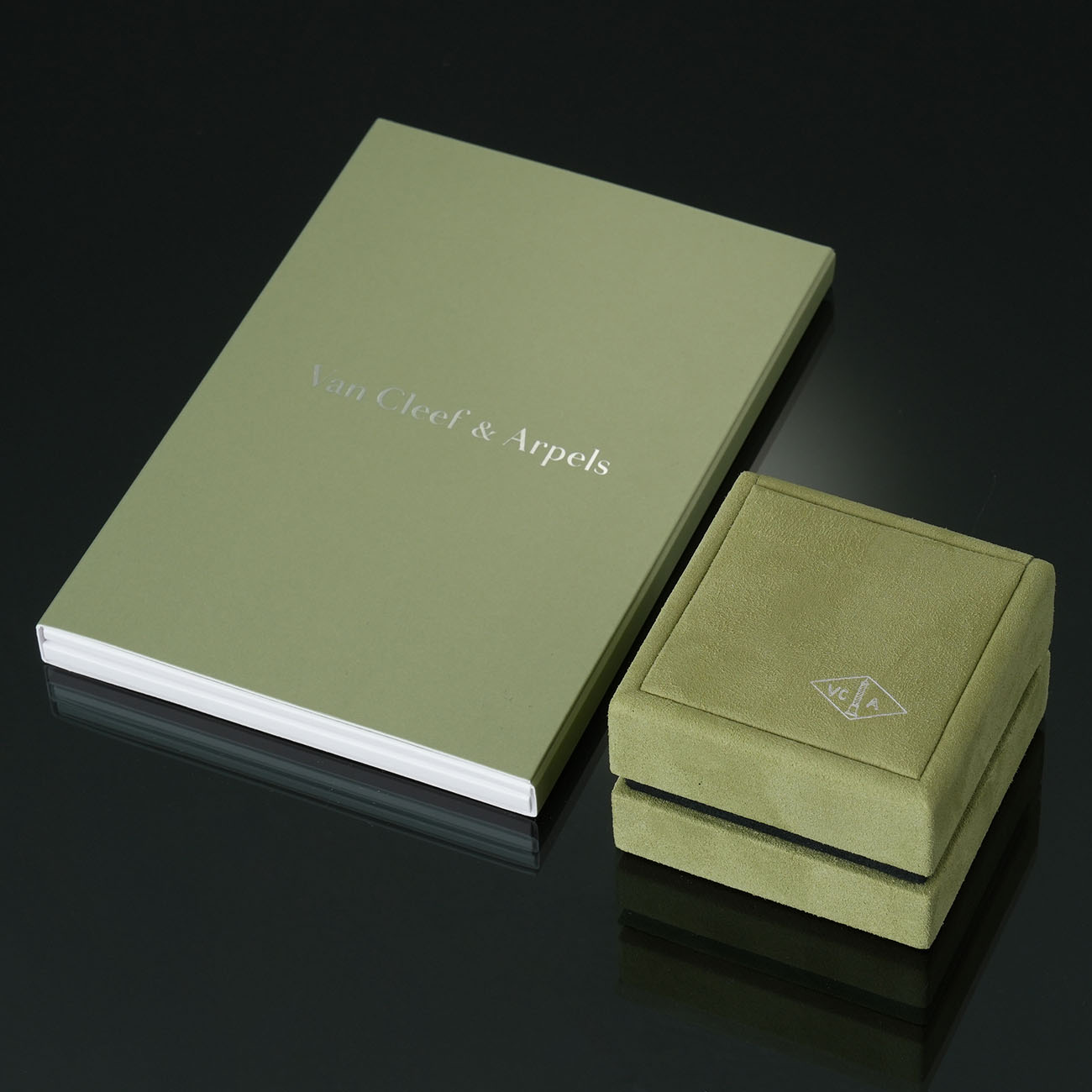 Van Cleef & Arpels(USED)반클리프앤아펠 빈티지 알함브라 타이거즈 아이 네크리스